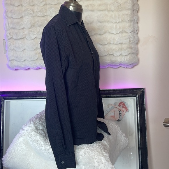 Men's Black Striped Shirt - Picture 5 of 6